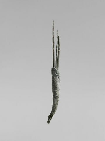 étui d'objet de toilette ; épingle, image 4/4