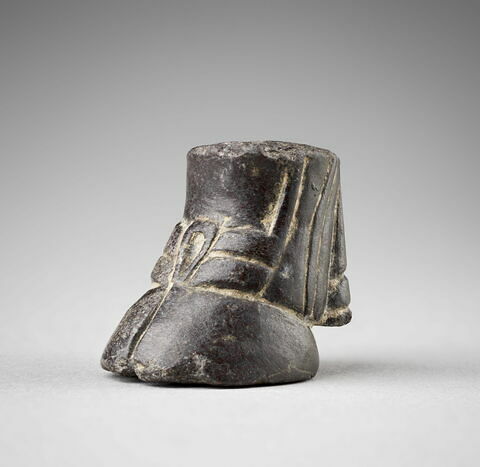 vase  ; pied de vase