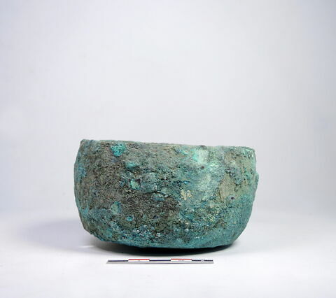 vase ; os, image 2/3