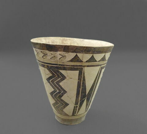 vase, image 6/8