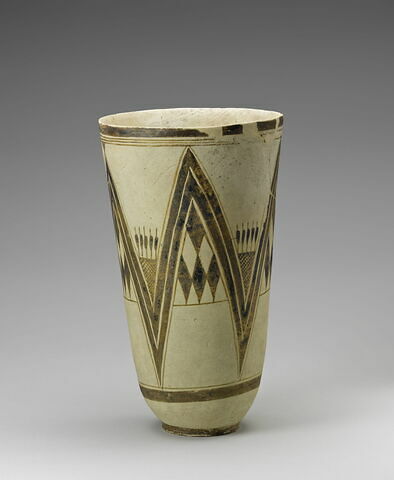 vase, image 4/4