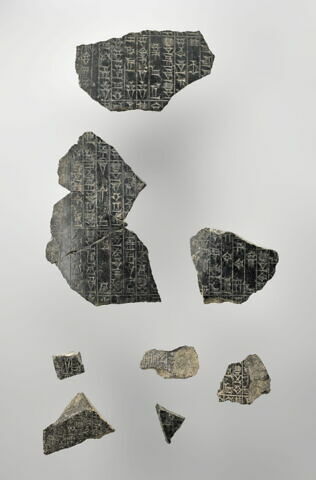 stèle, image 2/6