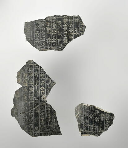 stèle, image 3/6