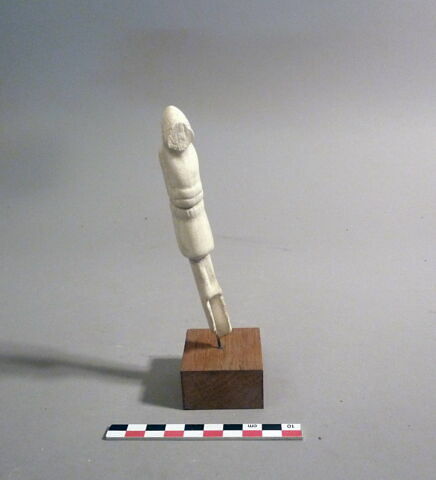 figurine