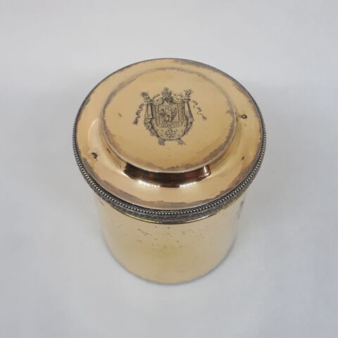 Boîte cylindrique du nécessaire de Napoléon Ier puis du tsar Alexandre Ier, image 2/3