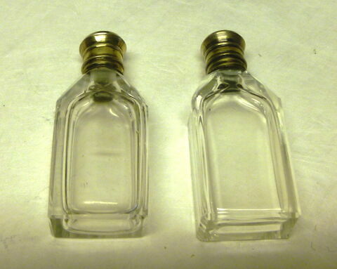 Paire de flacons en cristal à bouchon d'argent du nécessaire de voyage, image 2/2