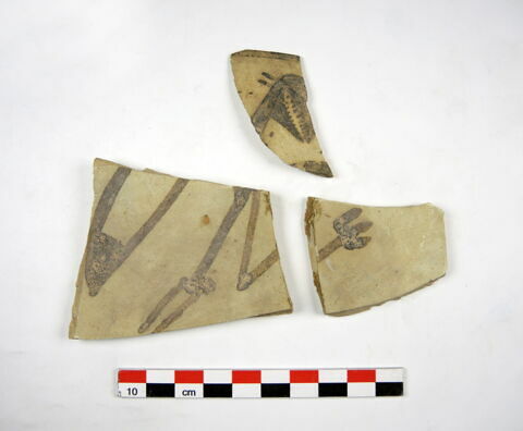 vase, image 2/2