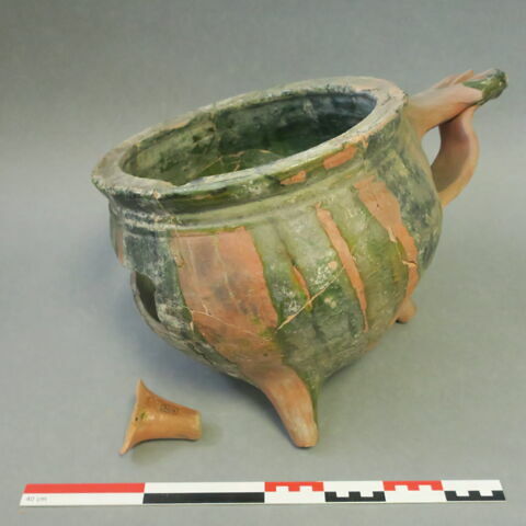 marmite tripode, image 2/6