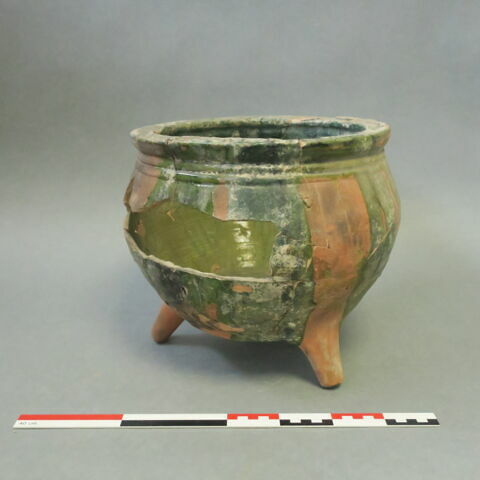 marmite tripode, image 3/6