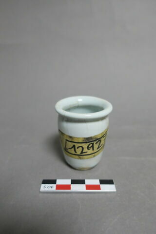 pot à onguent, image 2/3