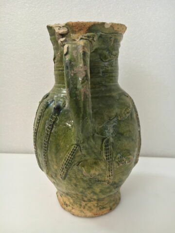 pichet, image 3/3