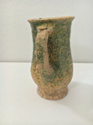 pichet, image 3/3