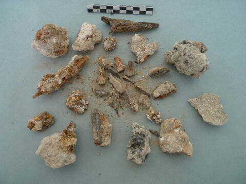 nodule ; pointe ; objet indéterminé, image 3/3