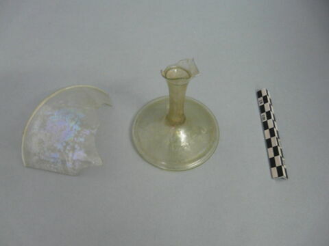 verre à jambe à tige