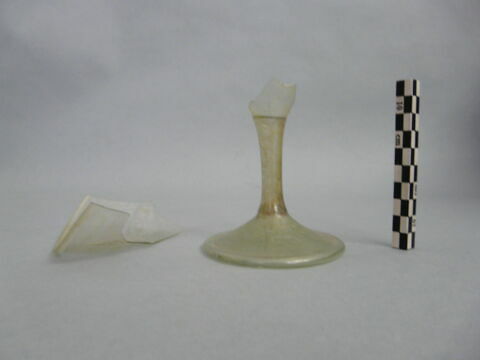 verre à jambe à tige, image 3/3