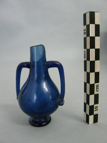 flacon, fragment, image 3/3