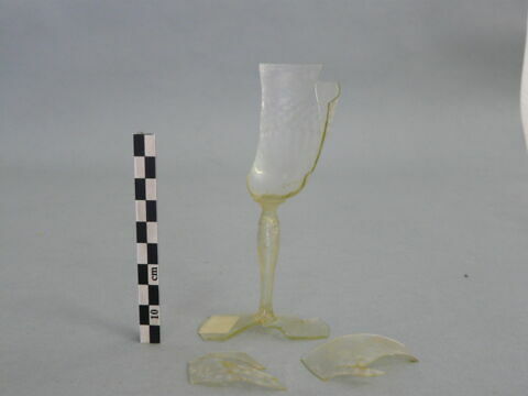 verre à jambe à tige, image 2/3