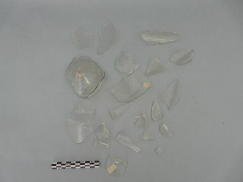 flacon, fragment, image 2/3