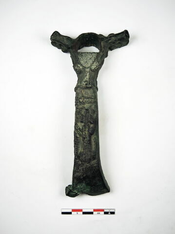 hache  ; herminette