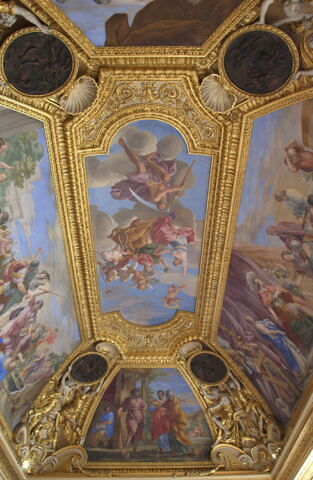 Plafond : Salle de Septime Sévère - Mucius Scaevola, au dessus de la corniche, côté sud., image 7/7