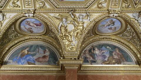 Plafond : Salle des Antonins - La Continence et la Vertu, au dessus de la corniche, côté ouest au centre., image 5/6