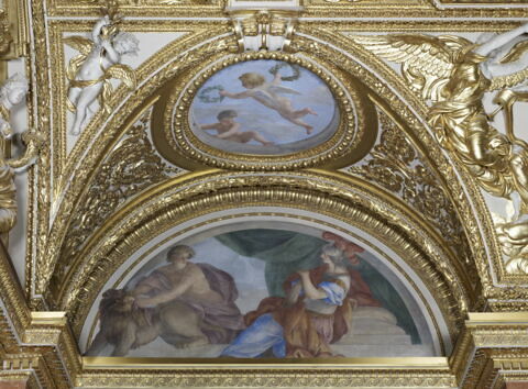 Plafond : Salle des Antonins - La Tempérance et la Paix, au dessus de la corniche, côté est, au nord, image 5/7