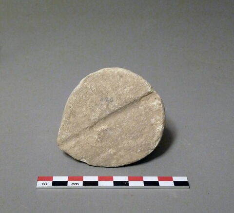 sculpture, image 2/3