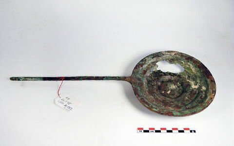 vase, image 3/3