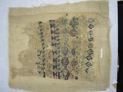 exercice de tissage ; fragment, image 2/2