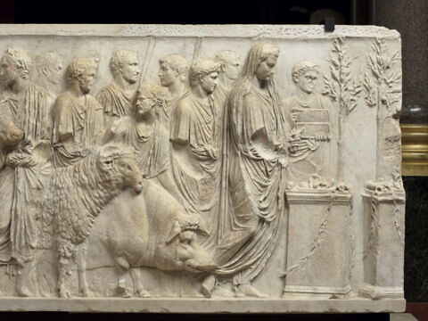 relief architectural, image 2/5