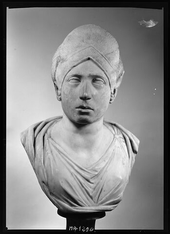 statue, image 10/10