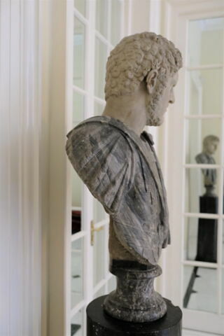 statue en buste, image 2/6