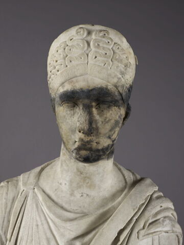 statue, image 5/14