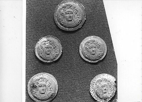 bouton, image 4/4
