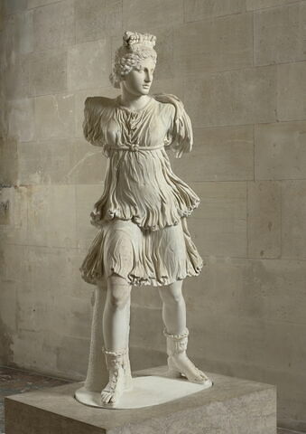 statue, image 2/7
