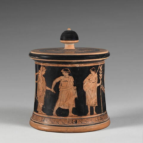 pyxis, image 3/4
