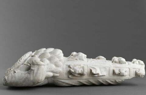 statuette, image 2/5