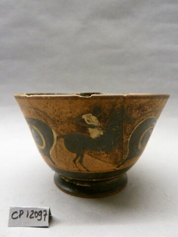 kyathos, image 2/2