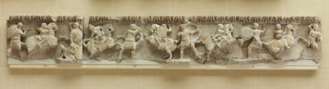 Frise du temple d'Artemis à Magnésie du Méandre, image 3/3