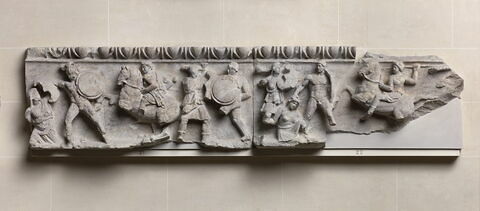 Frise du temple d'Artemis à Magnésie du Méandre, image 2/2