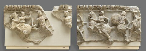 Frise du temple d'Artemis à Magnésie du Méandre, image 2/3