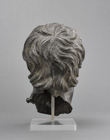 statue, image 4/5