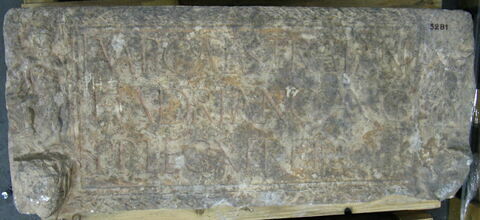 linteau de porte ; inscription, image 2/3