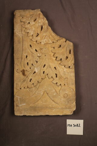 chapiteau de pilastre, image 3/3
