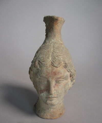 œnochoé ; vase plastique