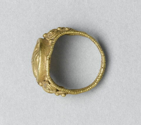 bague, image 2/2