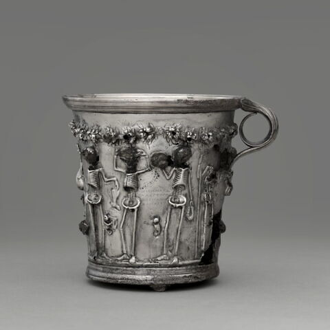 Trésor de Boscoreale : gobelet aux squelettes, image 2/9