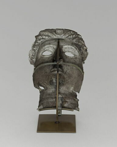 Trésor de Notre-Dame d'Allençon : masque, image 3/5