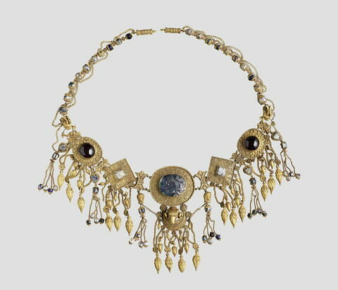 collier