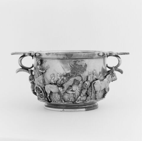 Trésor de Boscoreale : skyphos, image 4/32